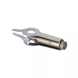 NIPPES Pincette inoxydable avec lumière No.767E, 1 pc